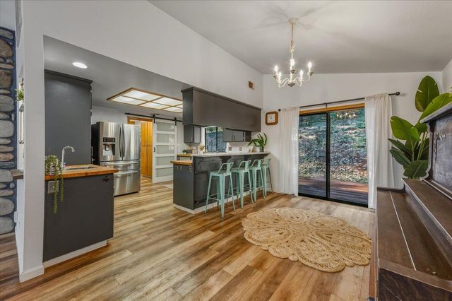 16243 Behr Mountain Rd, Grass Valley, CA 95945