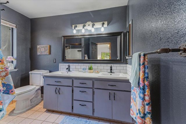 16243 Behr Mountain Rd, Grass Valley, CA 95945