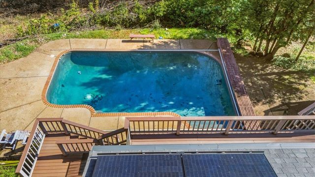 16243 Behr Mountain Rd, Grass Valley, CA 95945