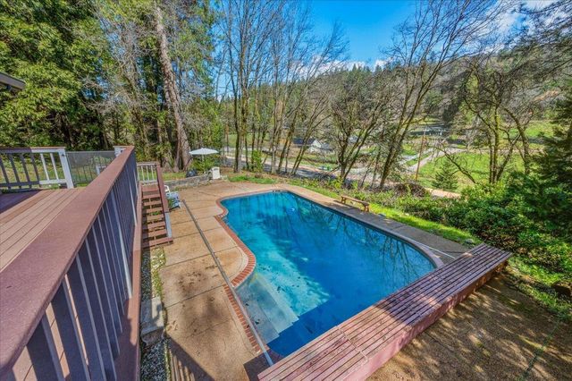16243 Behr Mountain Rd, Grass Valley, CA 95945