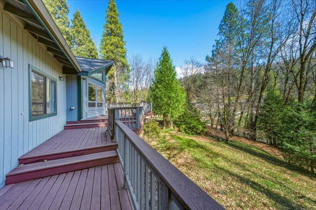 16243 Behr Mountain Rd, Grass Valley, CA 95945