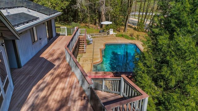 16243 Behr Mountain Rd, Grass Valley, CA 95945