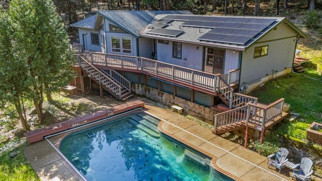 16243 Behr Mountain Rd, Grass Valley, CA 95945