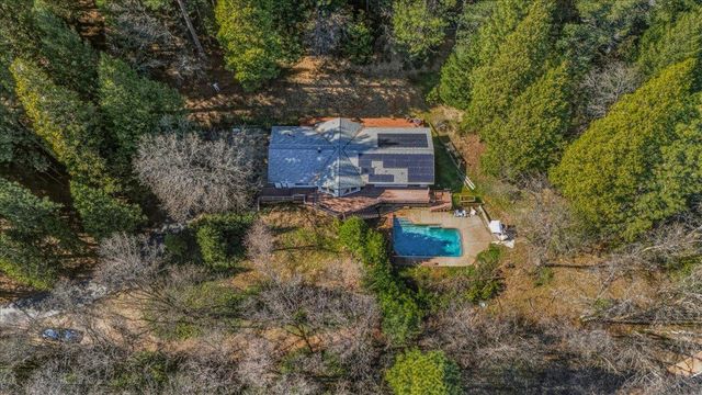 16243 Behr Mountain Rd, Grass Valley, CA 95945