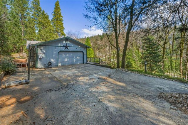 16243 Behr Mountain Rd, Grass Valley, CA 95945