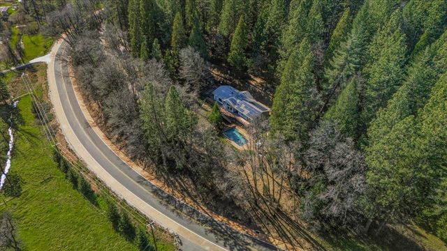 16243 Behr Mountain Rd, Grass Valley, CA 95945