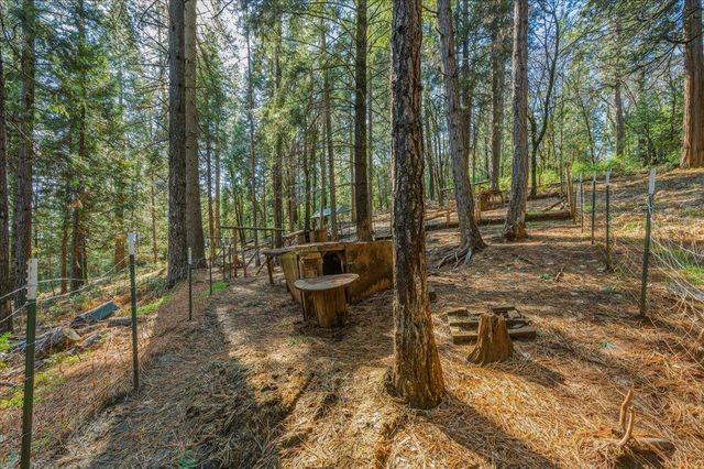 16243 Behr Mountain Rd, Grass Valley, CA 95945