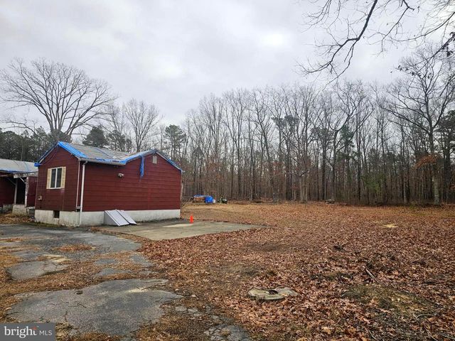 1930 MCCALL AVE, Mays Landing, NJ 08330