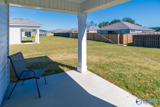 215 Chubbs Lane, Owens Cross Roads, AL 35763