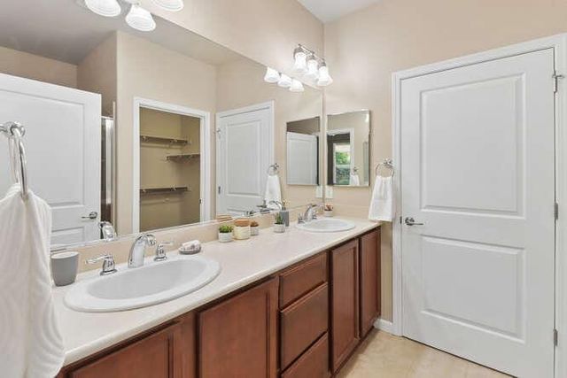 9932 Westminster Way, Elk Grove, CA 95757