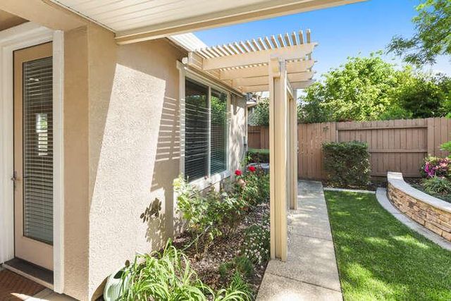 9932 Westminster Way, Elk Grove, CA 95757