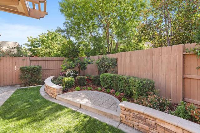 9932 Westminster Way, Elk Grove, CA 95757