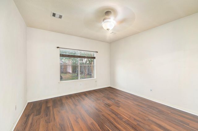 10003 Lynette Falls Drive, Houston, TX 77095