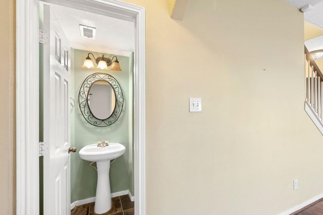 10003 Lynette Falls Drive, Houston, TX 77095