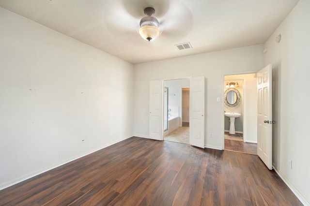 10003 Lynette Falls Drive, Houston, TX 77095