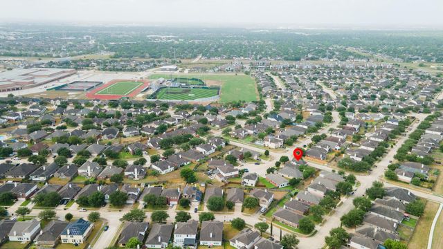 10003 Lynette Falls Drive, Houston, TX 77095