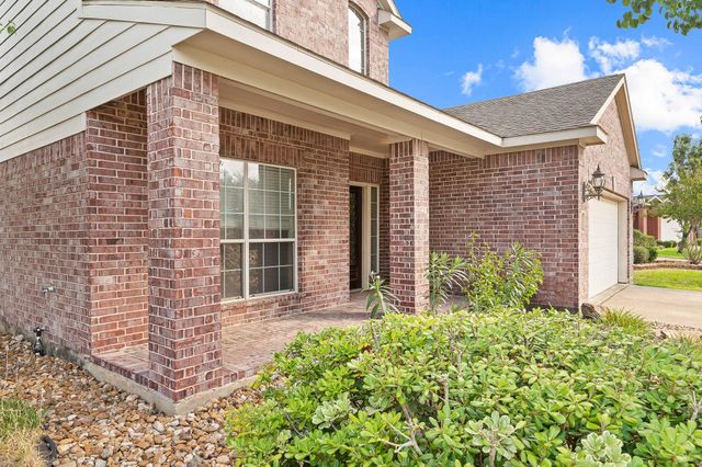 10003 Lynette Falls Drive, Houston, TX 77095