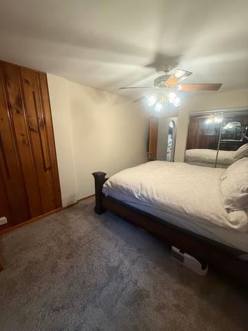 5364 N Latrobe Avenue, Chicago, IL 60630