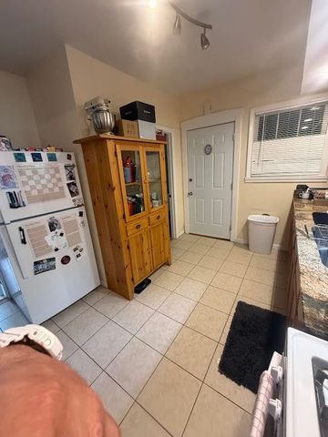 5364 N Latrobe Avenue, Chicago, IL 60630