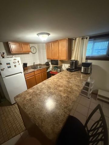 5364 N Latrobe Avenue, Chicago, IL 60630