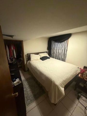 5364 N Latrobe Avenue, Chicago, IL 60630