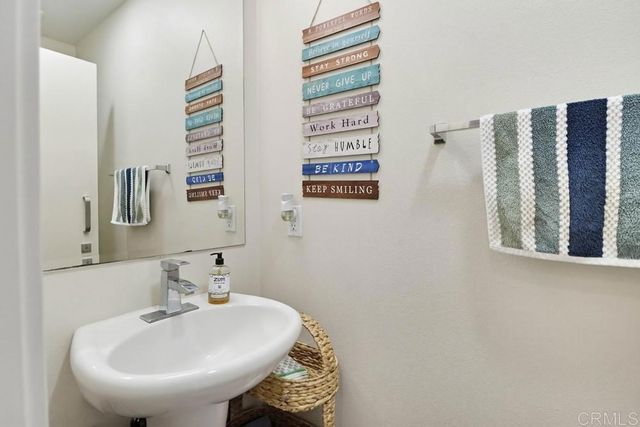 2182 Cosmo Way, San Marcos, CA 92078