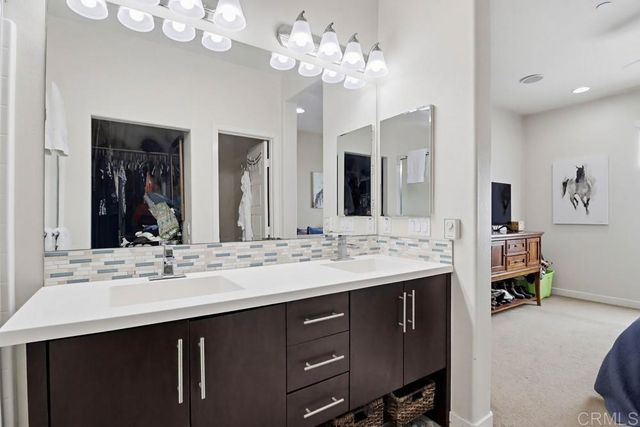 2182 Cosmo Way, San Marcos, CA 92078