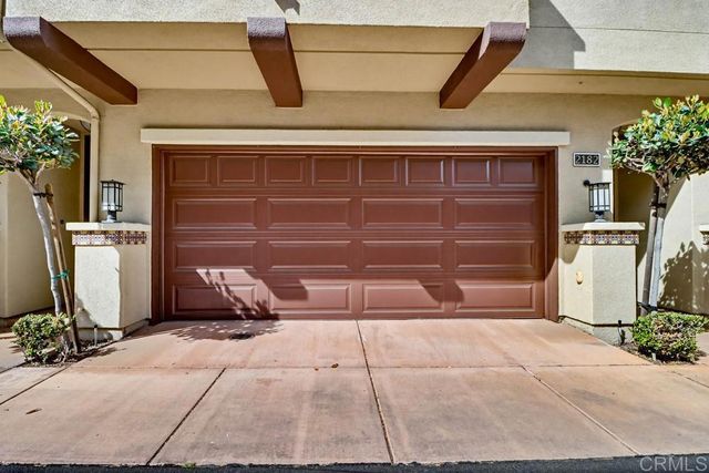 2182 Cosmo Way, San Marcos, CA 92078