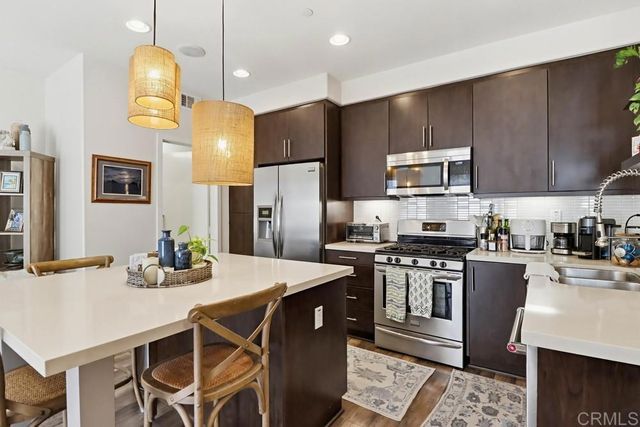 2182 Cosmo Way, San Marcos, CA 92078