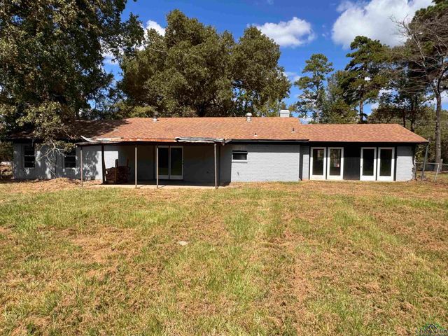 1467 Willow Oak, Gladewater, TX 75647