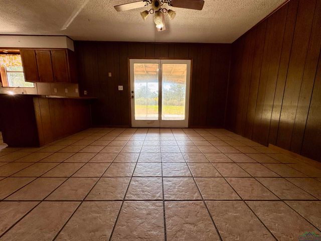 1467 Willow Oak, Gladewater, TX 75647