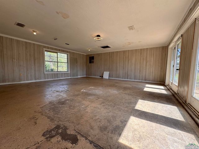 1467 Willow Oak, Gladewater, TX 75647