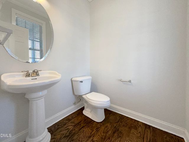 1124 Masterpiece Drive, Hope Mills, NC 28348