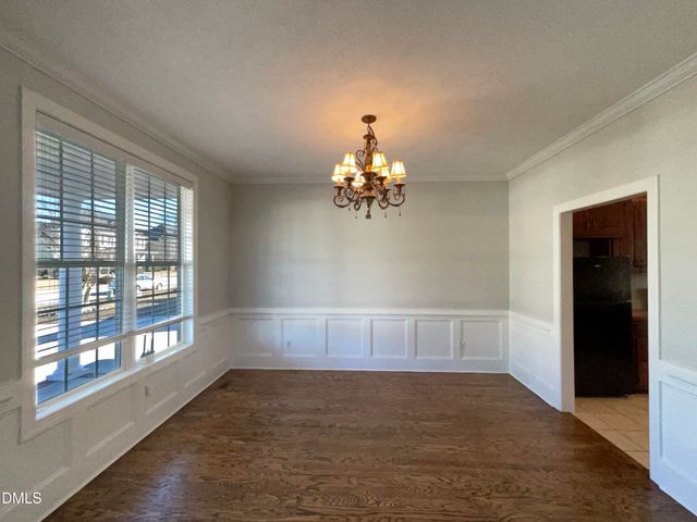 1124 Masterpiece Drive, Hope Mills, NC 28348