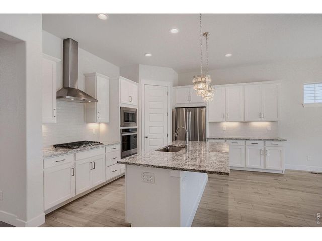 8918 S Riviera Ct, Aurora, CO 80016