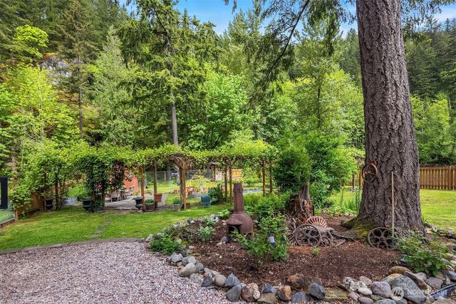 12619 444th Avenue SE, North Bend, WA 98045