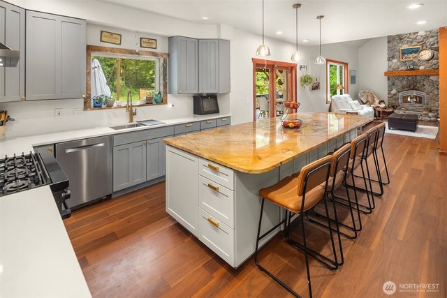 12619 444th Avenue SE, North Bend, WA 98045