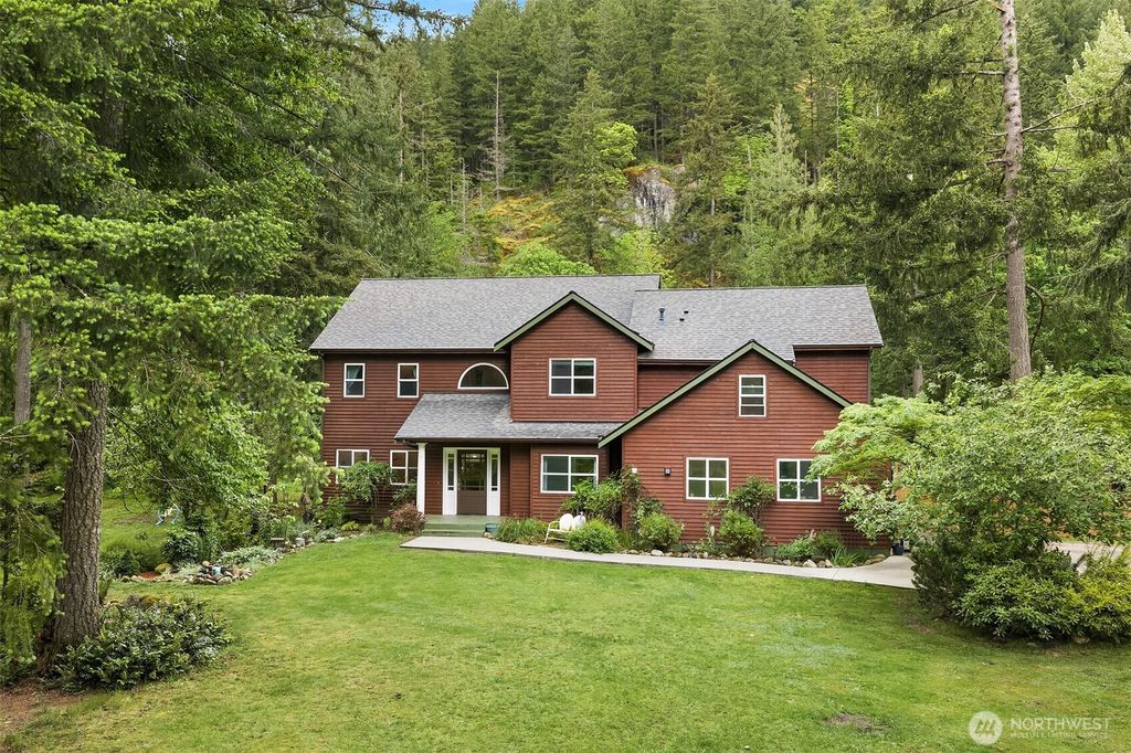 12619 444th Avenue SE, North Bend, WA 98045