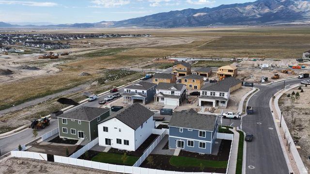 7050 N CAIRNS WAY, Eagle Mountain, UT 84005