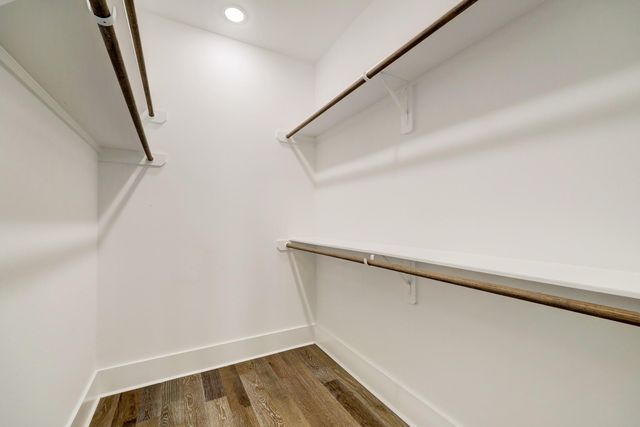 1411 W 23rd Street, Houston, TX 77008