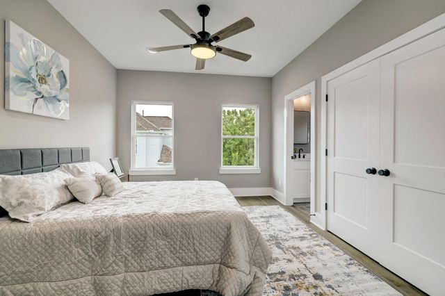 1411 W 23rd Street, Houston, TX 77008