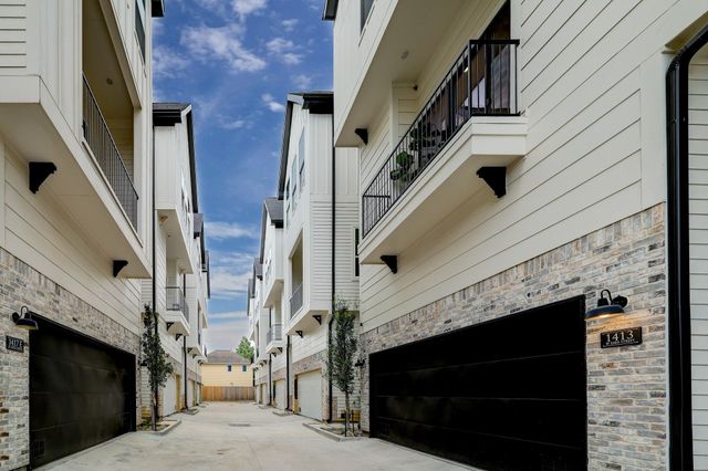 1411 W 23rd Street, Houston, TX 77008