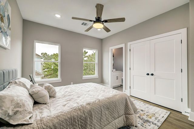 1411 W 23rd Street, Houston, TX 77008