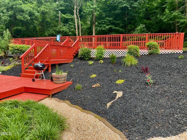 3962 Kimesville Road, Burlington, NC 27215