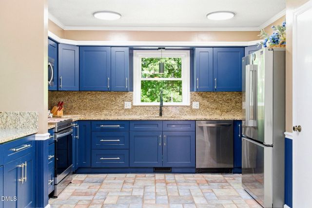 3962 Kimesville Road, Burlington, NC 27215