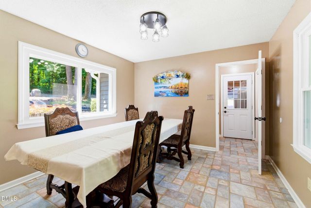 3962 Kimesville Road, Burlington, NC 27215