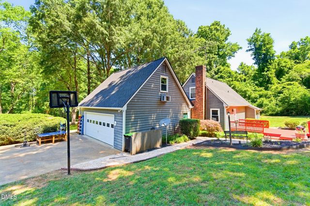 3962 Kimesville Road, Burlington, NC 27215