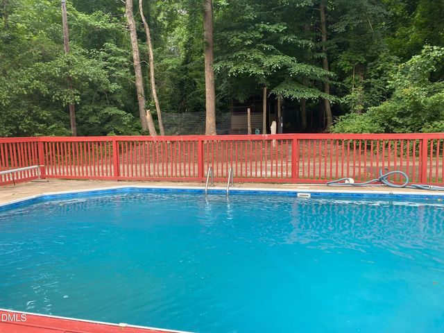 3962 Kimesville Road, Burlington, NC 27215