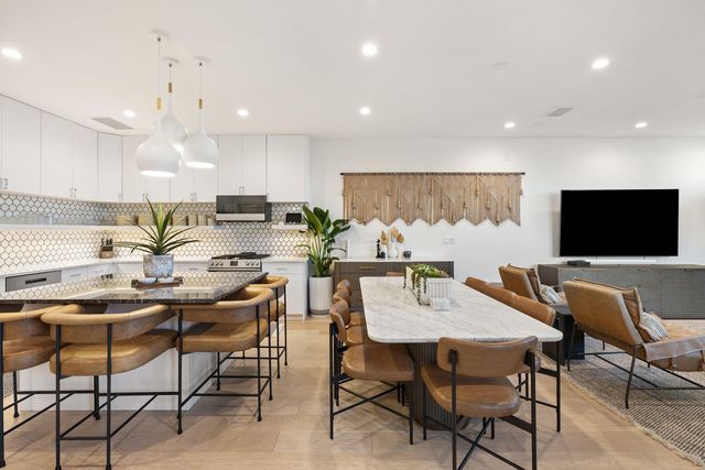 1304 Comal ST, Austin, TX 78702