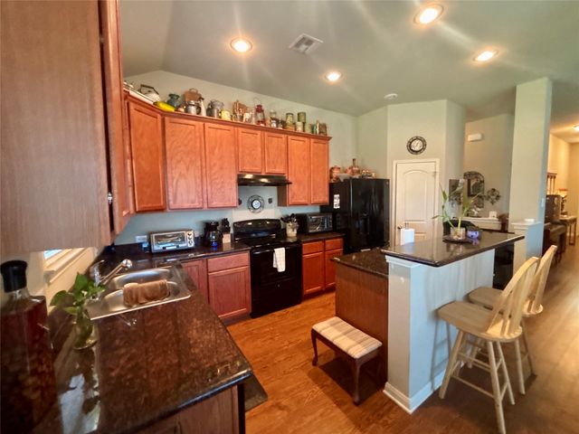 10717 Fallbrook Road, Waco, TX 76708